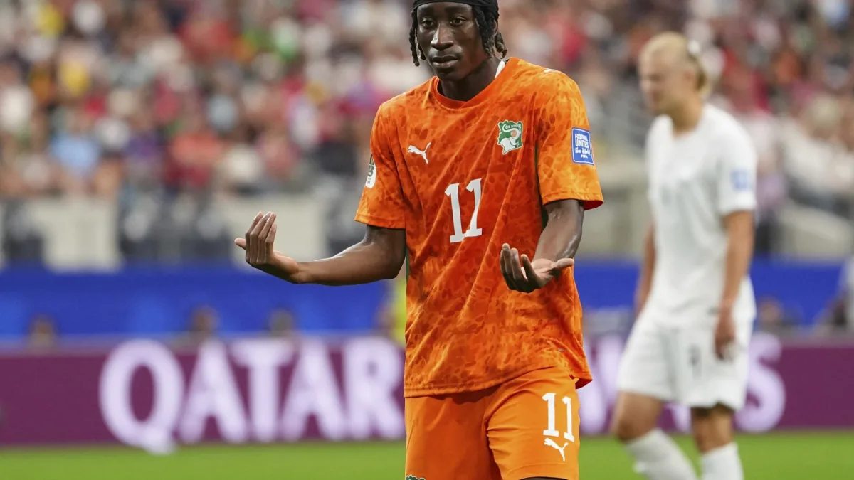 Football gossip: Diomande, Mbaye, Asencio, Ruggeri, Charles, Konsa, Tchouameni