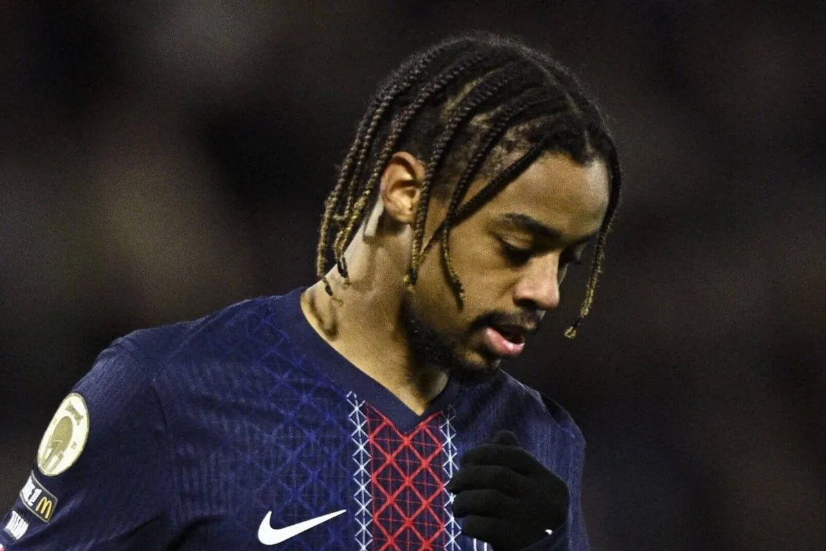 Liverpool agree £123m deal for PSG's Barcola