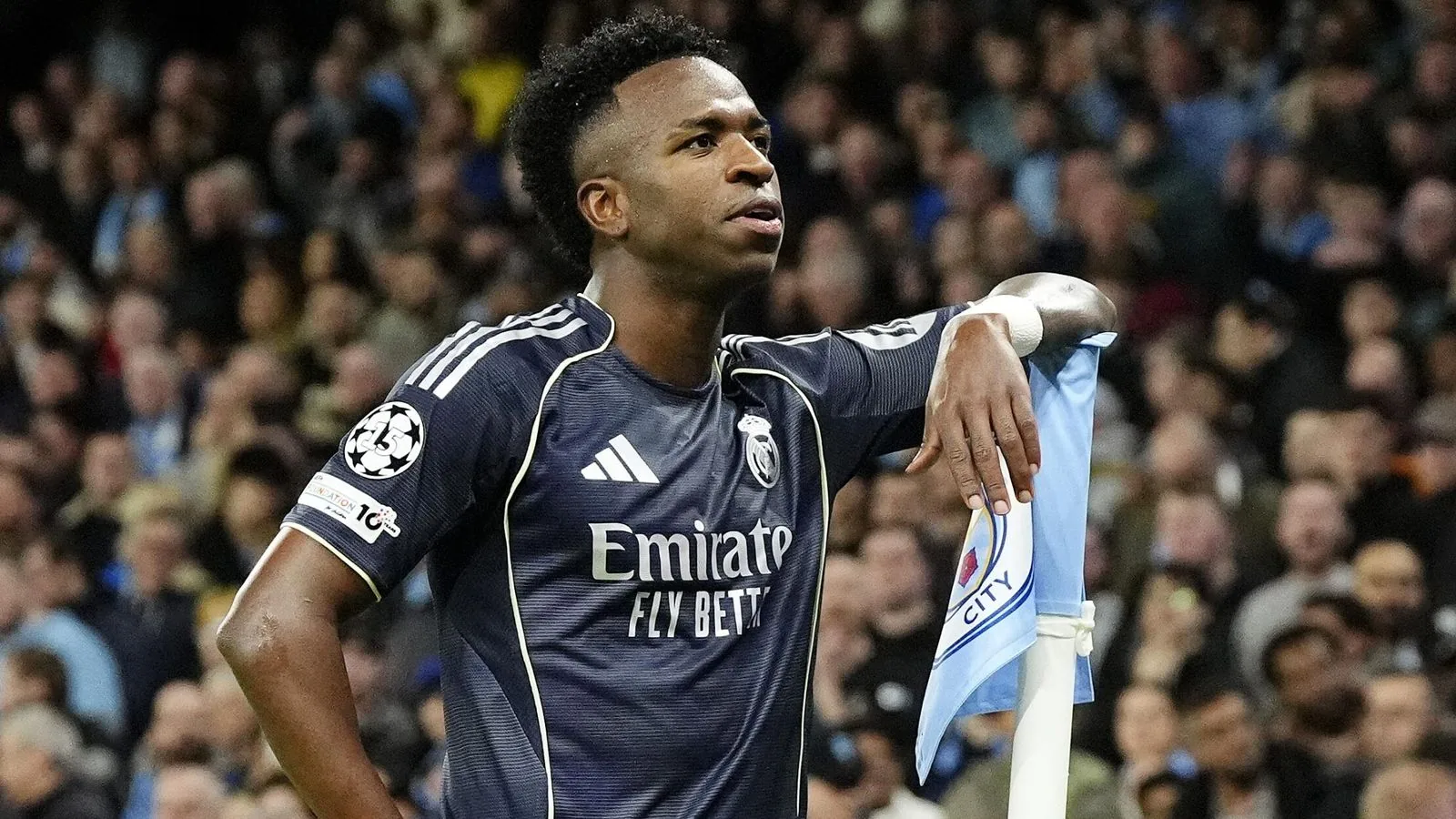 Vinicius Junior: Arsenal target signs Real Madrid contract extension to end uncertainty over future